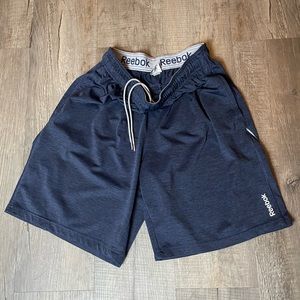 Reebok mens shorts size small